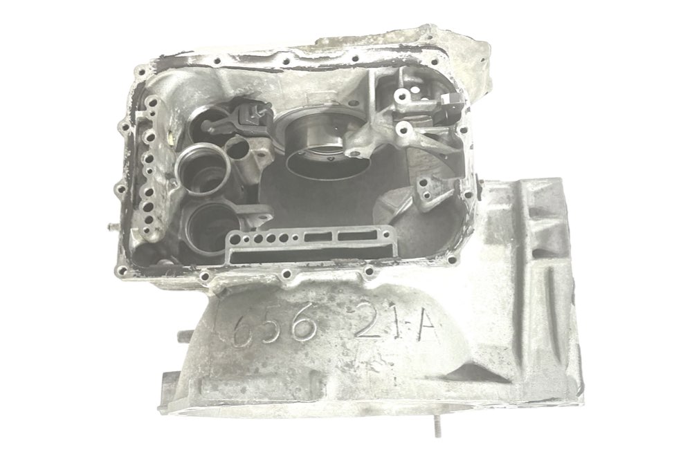 U32760H - Case, 413 (2.2L/2.5L) L/Up (W/1 Threaded Starter Hole)87-Up 5 U32760H - Case, 413 (2.2L/2.5L) L/Up (W/1 Threaded Starter Hole)87-Up - Image 5