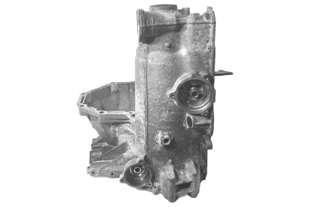 U86760A - (Servo Bores Are Sleeved) Case, AXOD (3.0L and 3.8L) 1986-91 3 U86760A - (Servo Bores Are Sleeved) Case, AXOD (3.0L and 3.8L) 1986-91 - Image 3