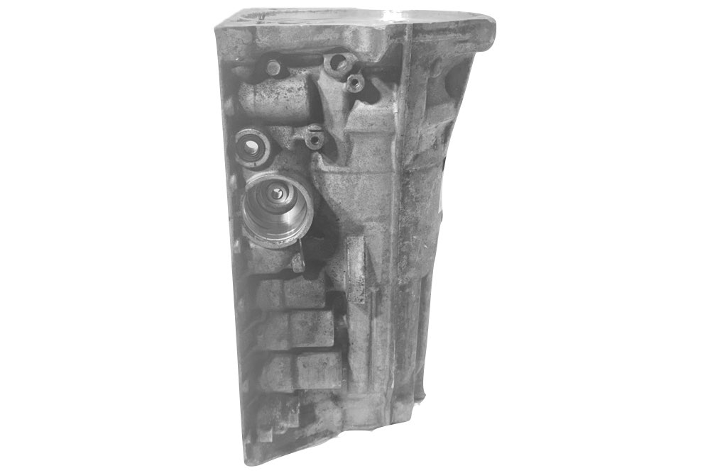 U97760AC - Case, A340 (2 Oil Holes To Extension Hsg)(6/8 Bolt Extension Hsg)(No Pulse Generator)(No Top Mount)(W/Threaded Hole In Front Of The Front Cooler Line Fitting) 5 U97760AC - Case, A340 (2 Oil Holes To Extension Hsg)(6/8 Bolt Extension Hsg)(No Pulse Generator)(No Top Mount)(W/Threaded Hole In Front Of The Front Cooler Line Fitting) - Image 5